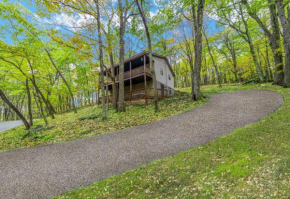Private Lake Beach Cabin w Golf Pool Fire pit